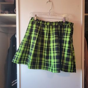 Green Hot topic Goth Plaid skirt alt